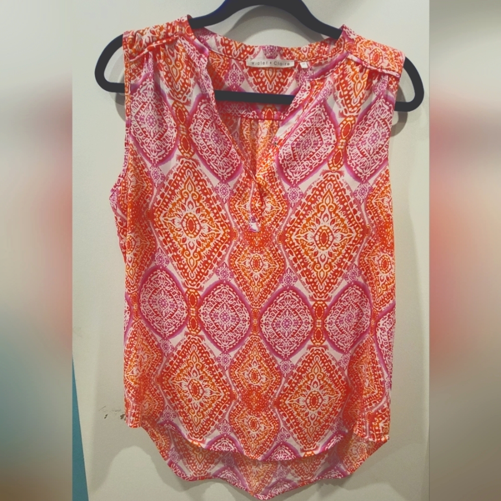 Violet & Claire Orange and Pink Geometric Blouse